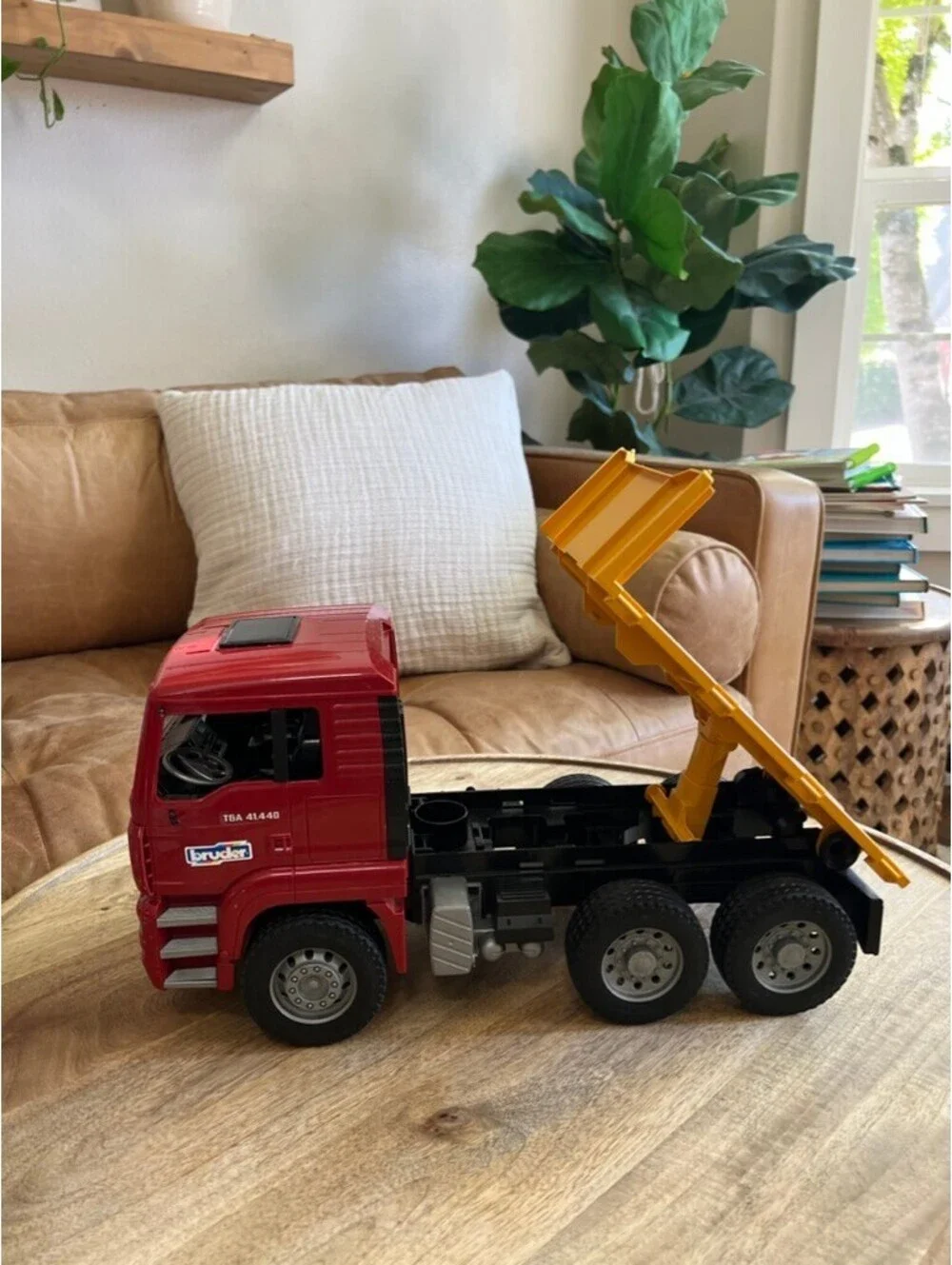 Bruder MAN TGA Tipping Construction Flatbed Toy Truck Scale 1:16 Play Boys